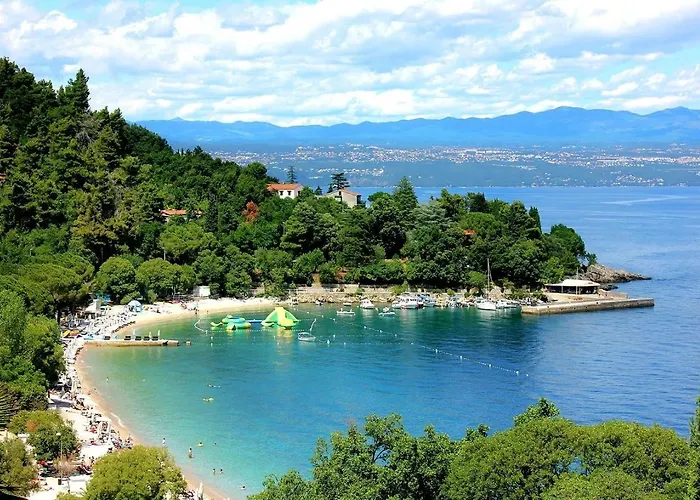 Πανσιόν Double Medveja 2305a